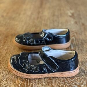 Livie & Luca Ruche Classic Mary Jane Shoes Size 13